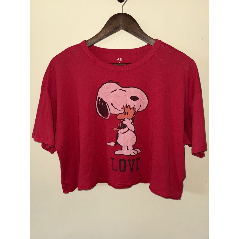 AE x Peanuts American Eagle Snoopy Woodstock Love Red Cropped Graphic Tee Small